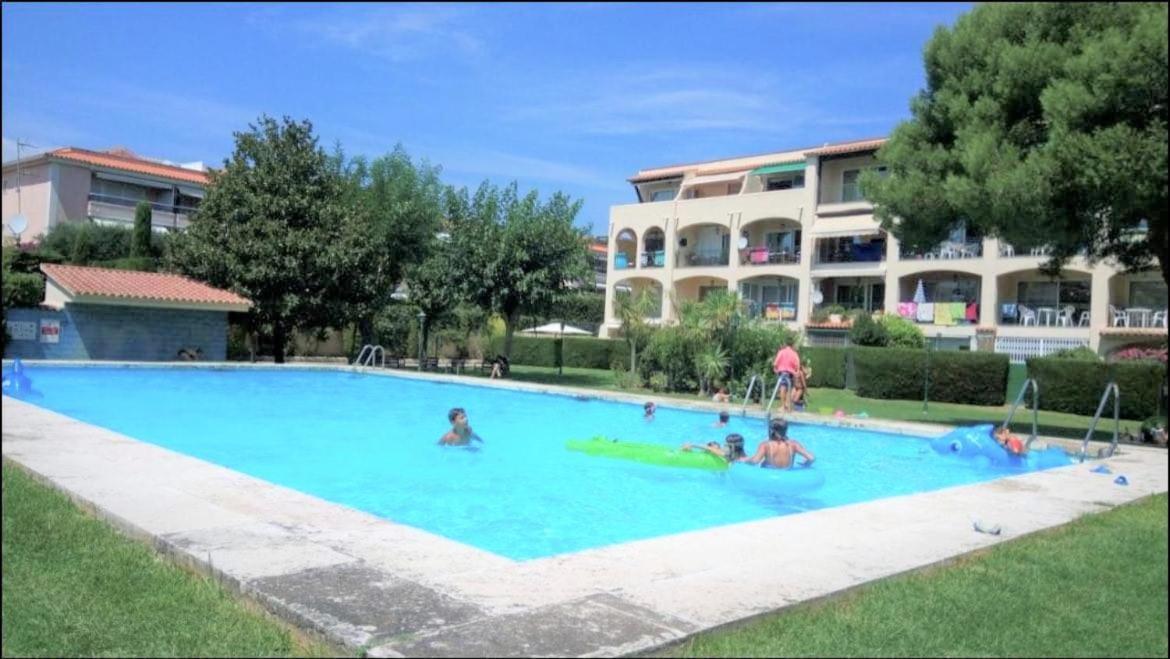 Apartamento En Platja Sant Pol S'Agaro Con Pisicina Y Jardin Sant Feliu de Guixols Εξωτερικό φωτογραφία