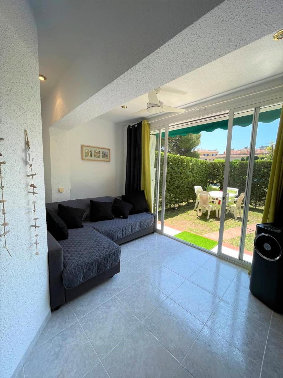 Apartamento En Platja Sant Pol S'Agaro Con Pisicina Y Jardin Sant Feliu de Guixols Εξωτερικό φωτογραφία